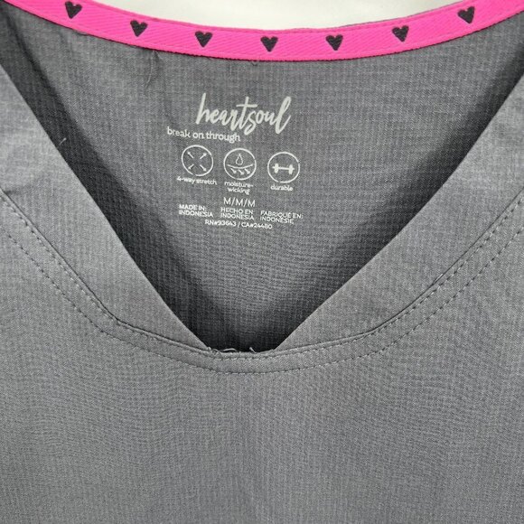 3 scrub tops Size medium - Picture 6 of 16